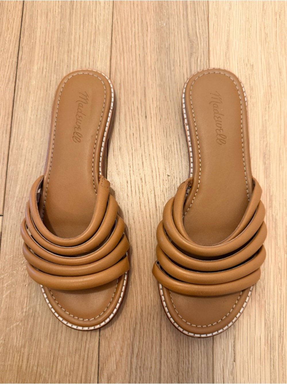 Madewell Addie Slide in Camel